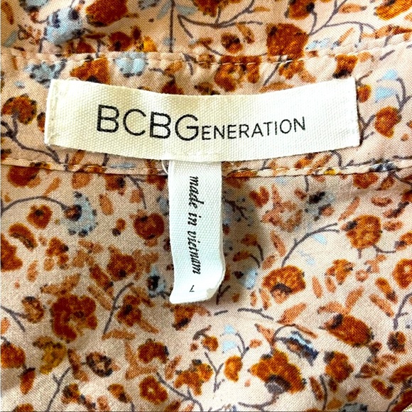 💗BCBG Floral Pink Long Sleeve Button Business Casual Blouse Top Size Large L💗 - Picture 5 of 10